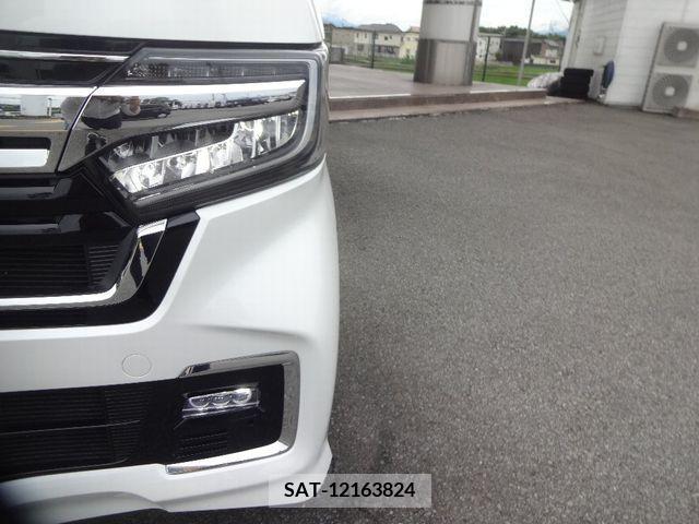 Honda N BOX CUSTOM 2023-06 330409-28