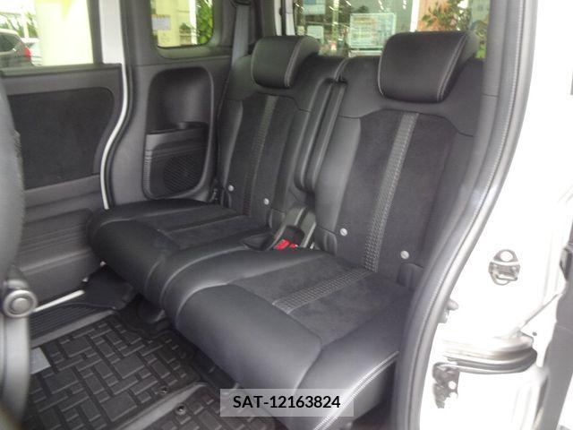 Honda N BOX CUSTOM 2023-06 330409-8
