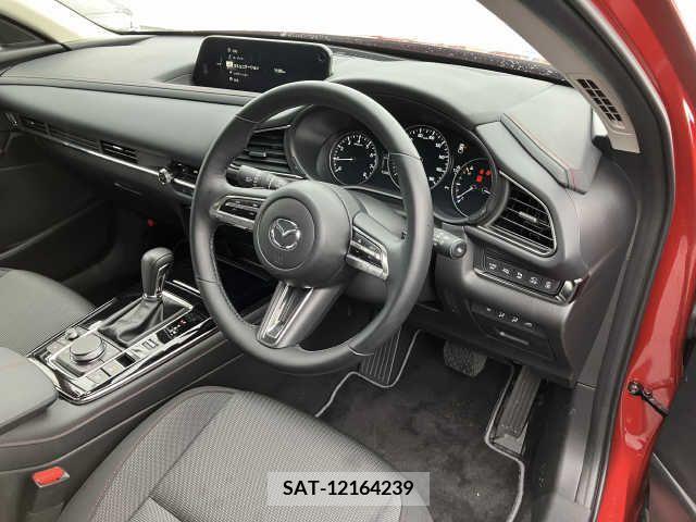 Mazda CX-30 2022-08 217077-1