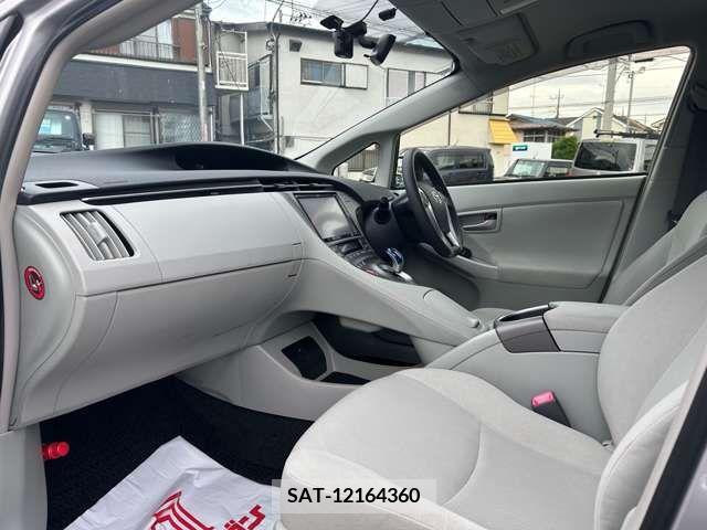 Toyota PRIUS 2012-11 282017-17