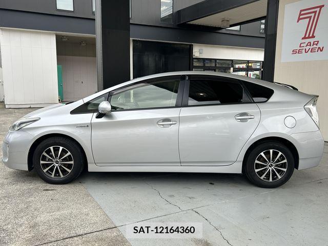 Toyota PRIUS 2012-11 282017-26