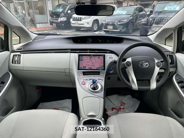 Toyota PRIUS 2012-11 282017-1