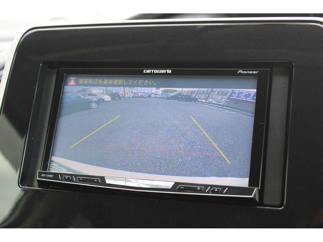 Nissan SERENA 2017-06 18966-21
