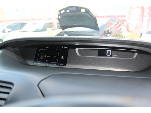 Nissan SERENA 2017-06 18966-24