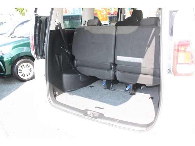 Nissan SERENA 2017-06 18966-17