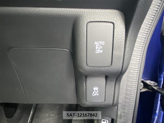 Honda N BOX CUSTOM 2015-03 381827-27