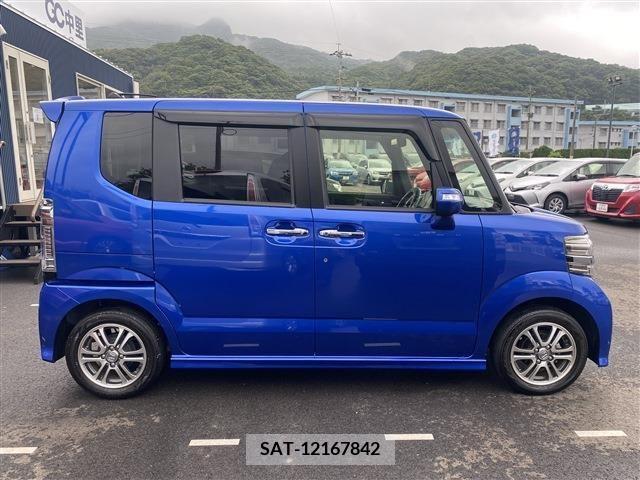 Honda N BOX CUSTOM 2015-03 381827-14