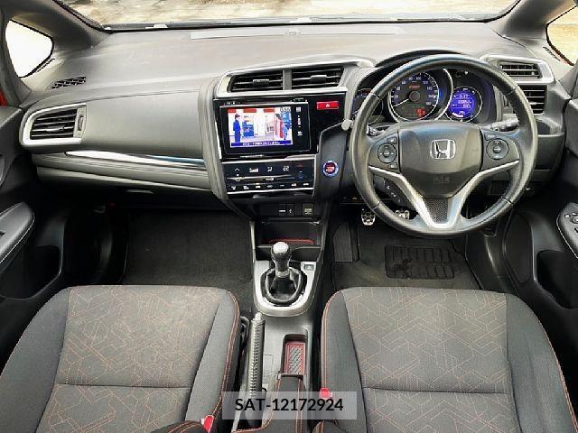 Honda FIT 2014-04 396547-1