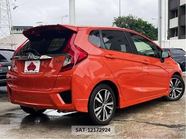 Honda FIT 2014-04 396547-2