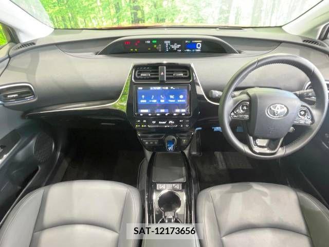 Toyota PRIUS 2020-12 382807-1