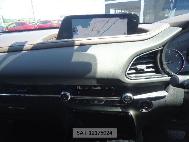 Mazda CX-30 2021-08 355000-10