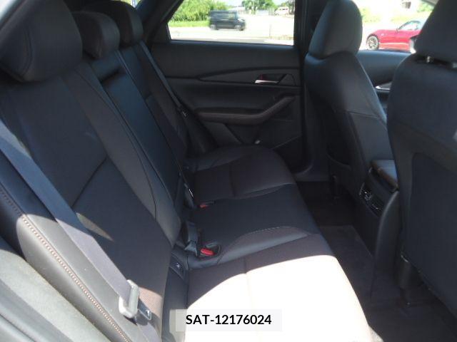 Mazda CX-30 2021-08 355000-8