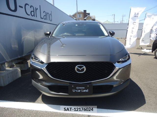 Mazda CX-30 2021-08 355000-3