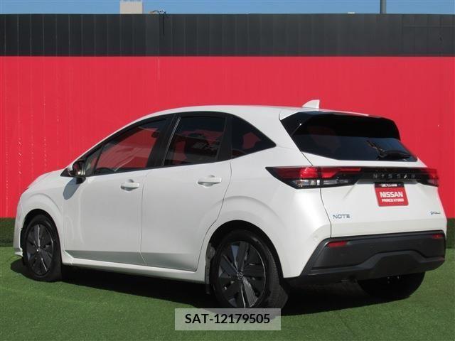 Nissan NOTE 2022-03 302487-1