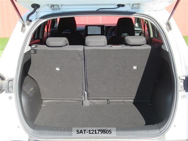 Nissan NOTE 2022-03 302487-7