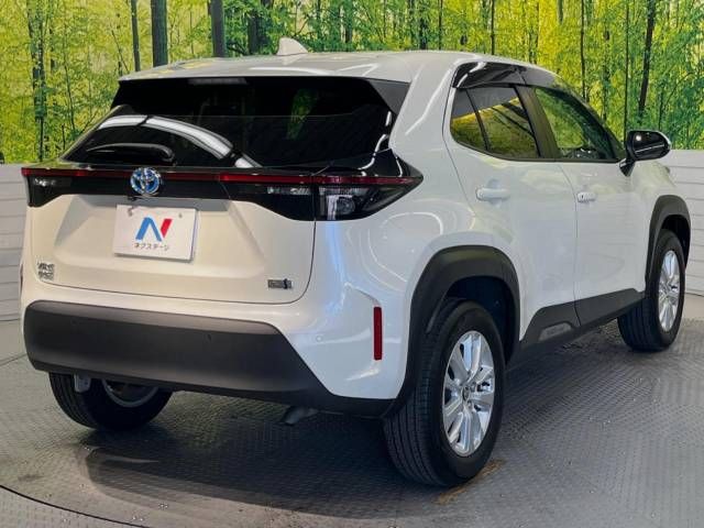 Toyota YARIS CROSS 2021-08 13575-17