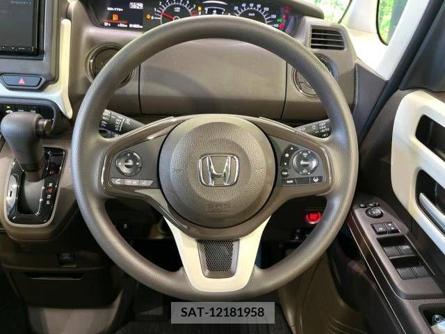 Honda N BOX 2022-11 364556-10