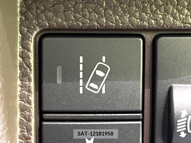 Honda N BOX 2022-11 364556-6