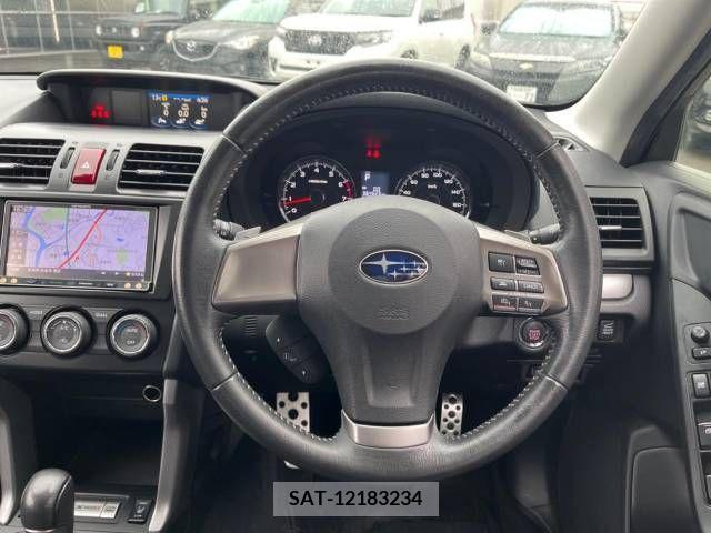 Subaru FORESTER 2012-11 270113-11