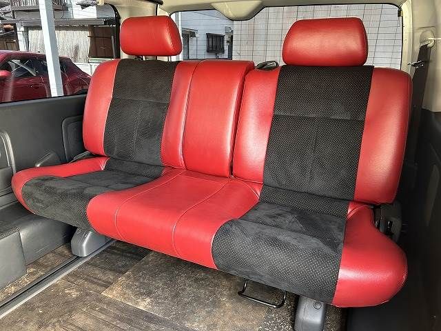Toyota HIACE WAGON 2019-01 10363-8