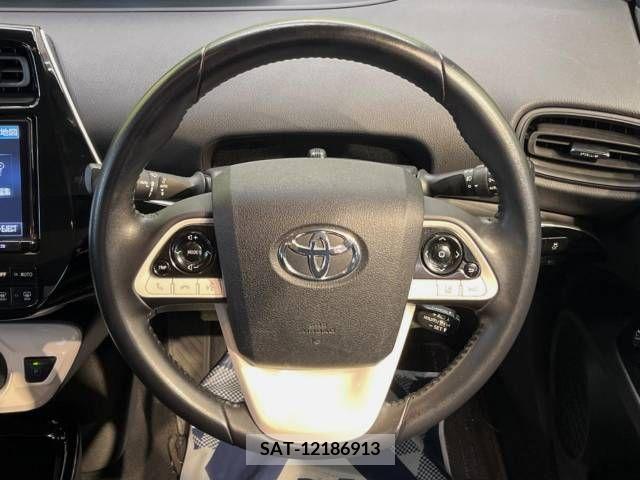 Toyota PRIUS 2018-07 322276-11