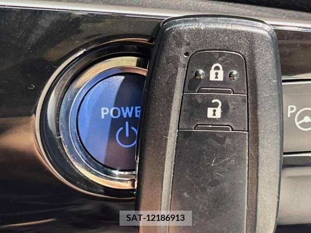 Toyota PRIUS 2018-07 322276-7