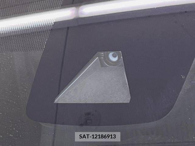 Toyota PRIUS 2018-07 322276-4
