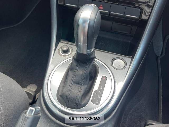 VolksWagen THE BEETLE 2018-03 350523-12