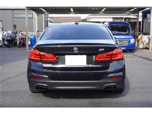 Bmw 5 SERIES 2017-07 181611-2