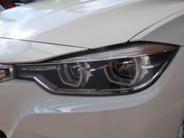 Bmw 3 SERIES 2016-09 24552-23