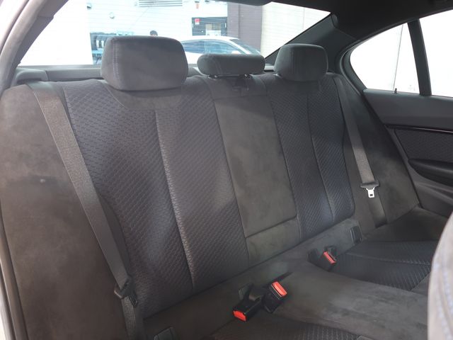 Bmw 3 SERIES 2016-09 24552-16