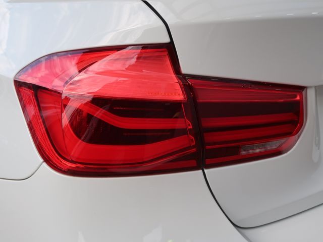 Bmw 3 SERIES 2016-09 24552-24