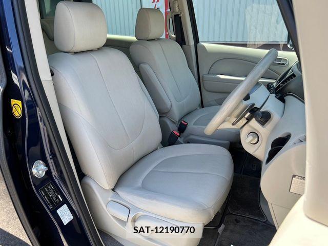 Mazda BIANTE 2013-08 256168-4