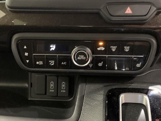 Honda N BOX CUSTOM 2019-11 185220-28