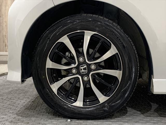 Honda N BOX CUSTOM 2019-11 185220-14
