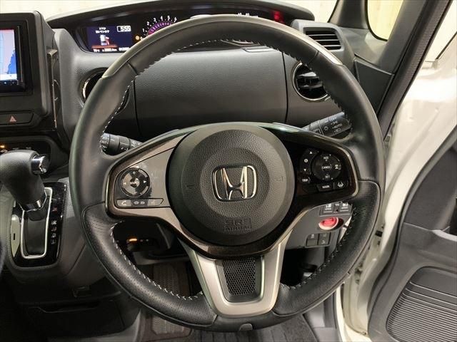 Honda N BOX CUSTOM 2019-11 185220-24