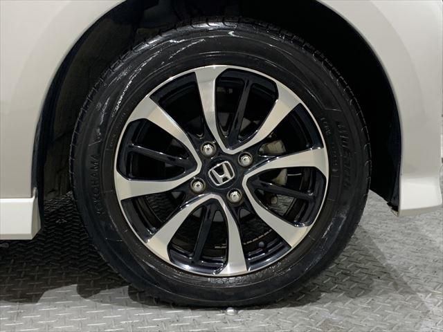 Honda N BOX CUSTOM 2019-11 185220-17