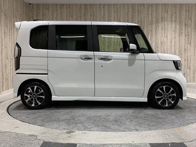 Honda N BOX CUSTOM 2019-11 185220-3