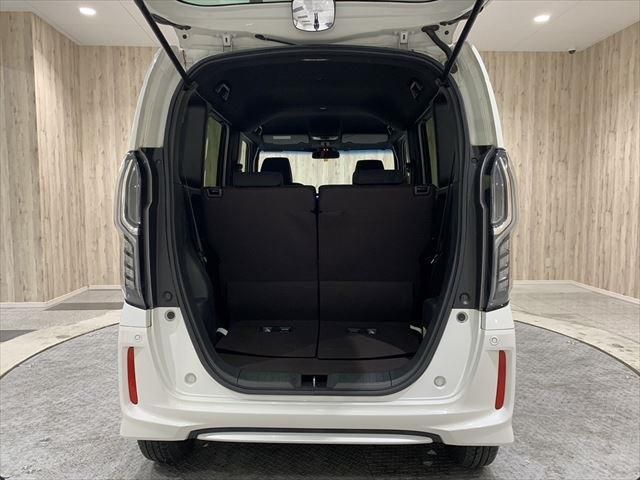 Honda N BOX CUSTOM 2019-11 185220-23