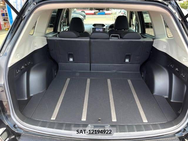 Subaru FORESTER 2018-10 360449-10