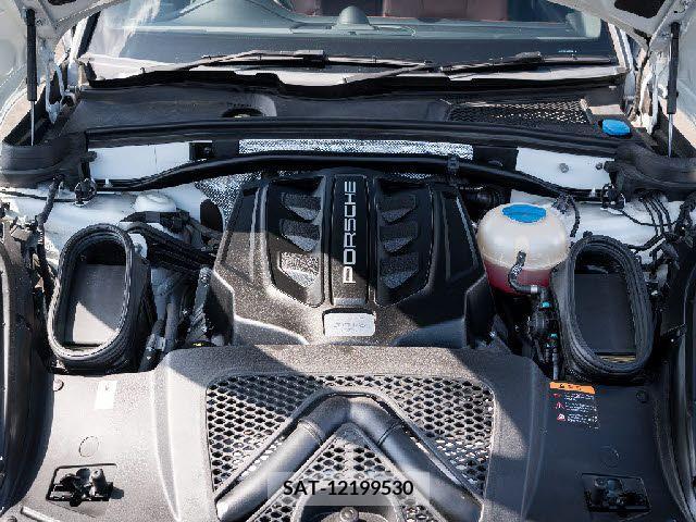 Porsche MACAN 2017-10 366249-5