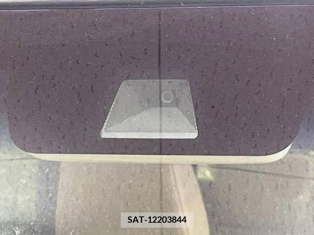 Honda N BOX 2018-07 306977-2