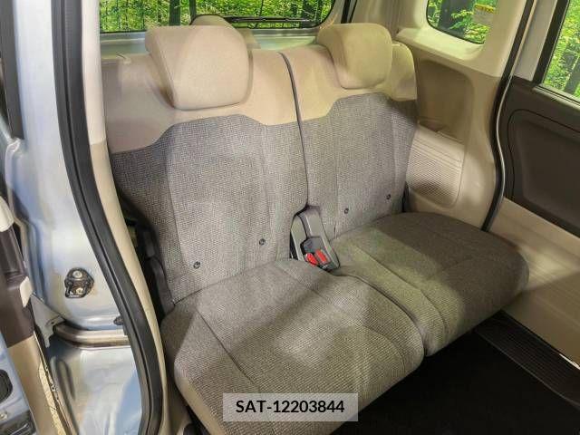 Honda N BOX 2018-07 306977-9