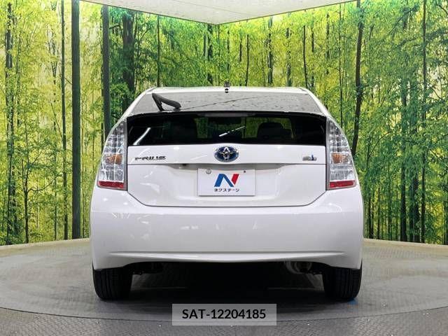 Toyota PRIUS 2011-10 202310-15