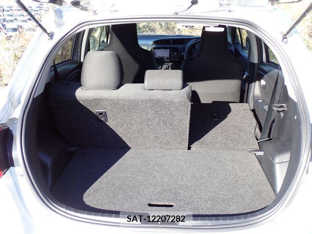 Toyota VITZ 2019-04 207432-17
