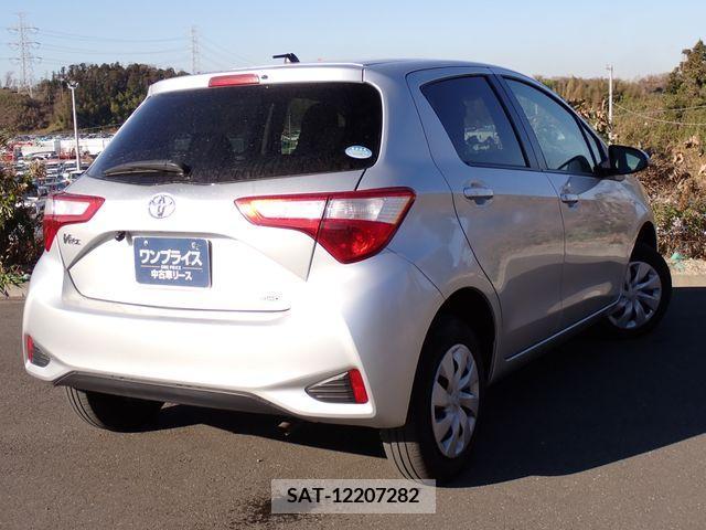 Toyota VITZ 2019-04 207432-2