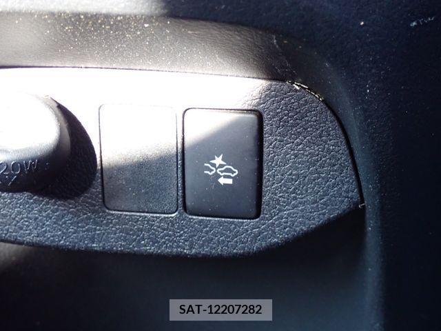 Toyota VITZ 2019-04 207432-11