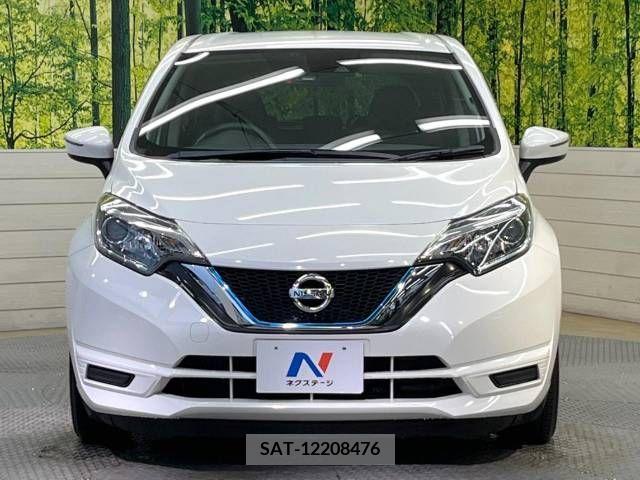 Nissan NOTE 2018-01 214733-14