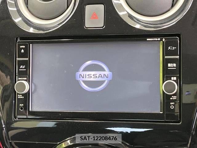 Nissan NOTE 2018-01 214733-3
