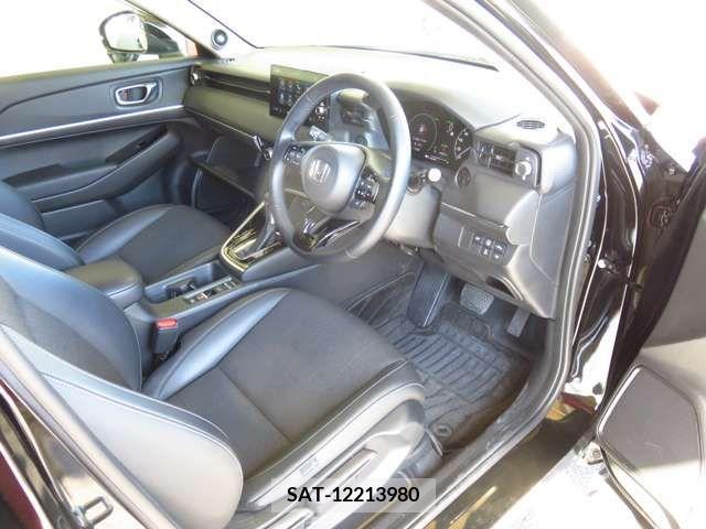 Honda VEZEL 2021-08 219498-7